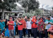 Antusias Warga Permis Sambut Bupati dan Rombongan