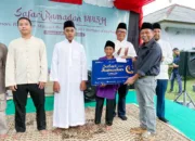 Terima Santunan Dari PT Timah, Rafa Sumringah Bisa Beli Baju Baru Untuk Lebaran