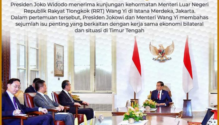 Jokowi Terima Kunjungan Kehormatan Menlu RRT, Wang Yi