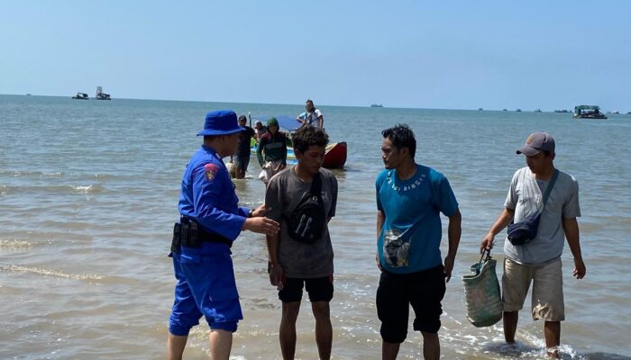 Polairud Temui Nelayan Yang Hendak Melaut