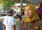 Ribuan Telur Berdiri Tegak