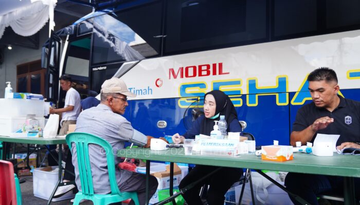 Warga Sungailiat Terima Pelayanan Kesehatan Gratis