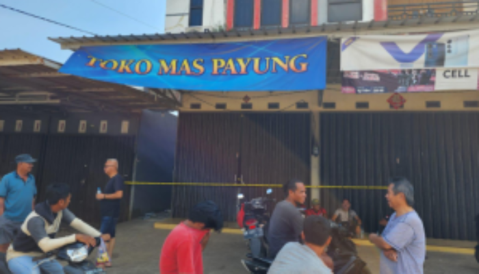 Polisi Buru Perampok Toko Emas di Desa Payung