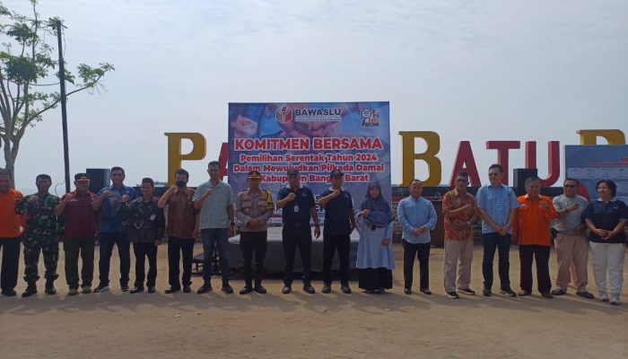 Tiga Paslon Teken Komitmen Pilkada Damai