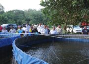 Kunjungi Teaching Farm Aquatic Karang Taruna Eco Garden Kelekak Bantun