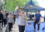 Kapolda Sapa Pengunjung Pantai Pasir Padi, Pastikan Situasi Kamtibmas Aman Dan Kondusif
