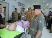 Gubernur Sapa Pasien Saat Tinjau Pelayanan di Rumah Sakit Ini