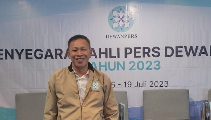 Menjadi Perhatian Publik
