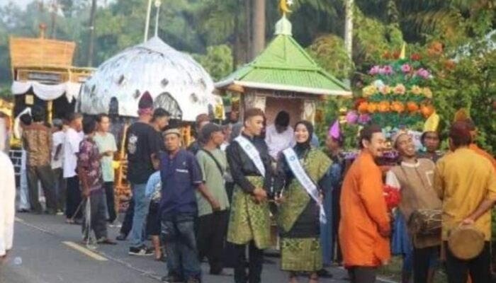 Ditandai Dengan Pemukulan Gong