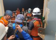 Crew Kapal Berbendera Portugal Dievakuasi Tim SAR