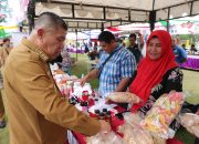 Hidayat Arsani Borong Produk UMKM di KUKM Fest 2025