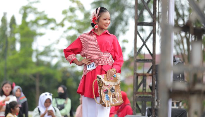 Noni Apresiasi Kreativitas Peserta KUKM Festival