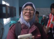 Warga Desa Puput Terima SHAT PTSL Dari BPN