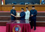 Oktorazsari Pimpim Paripurna Pengambilan Keputusan Terhadap Raperda