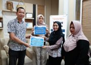 Perusahaan Ini Terus Peduli Pendidikan, Dari Beasiswa Pemali Boarding School hingga Bangku Kuliah