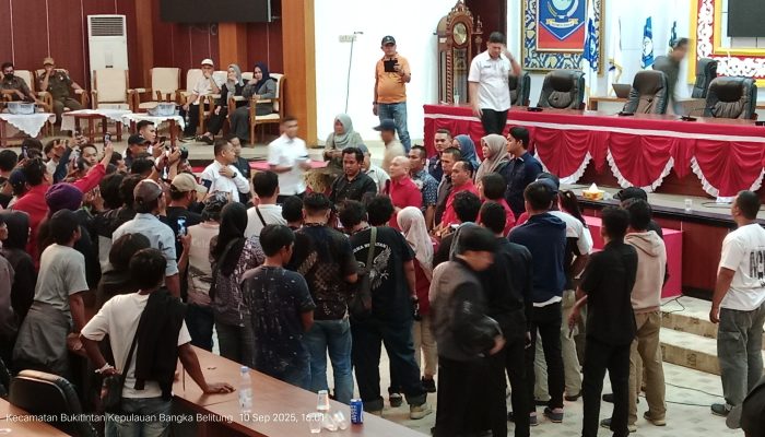 Aliansi Penambang Rakyat Sampaikan Aspirasi ke DPRD