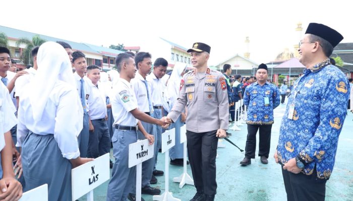 Kapolda Babel Ajak Siswa Bijak Bermedia Sosial