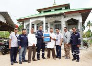 PT TIMAH Serahkan Bantuan Untuk Musala Al Barokah