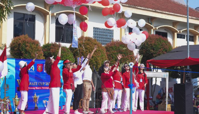 Lomba Renang Perempuan Lintas Generasi Terbanyak, Wirawati Cup 2025 Pecahkan Rekor MURI