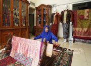 Tenun Cual Bukan Hanya Selembar Kain