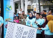 Gubernur Lepas Ribuan Peserta Jalan Sehat