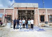 PT TIMAH Serahkan Bantuan untuk Masjid Al Hikmah