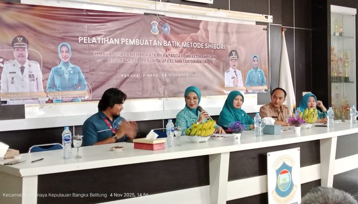 Susanti Buka Pelatihan Pembuatan Batik Metode Shibori