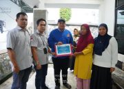 PT TIMAH Bantu Biaya Pengobatan Bahar, Korban Perahu Terbakar