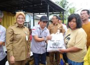 Pemkot dan PT Timah Salurkan Sembako kepada Warga Terdampak Banjir