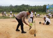 Rehabilitasi Lahan Eks Tambang, Polres Bangka Barat  Tanam 500 Pohon Multikultur