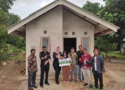 Wabup Serahkan Kunci Rumah Layak Huni Baznas Basel