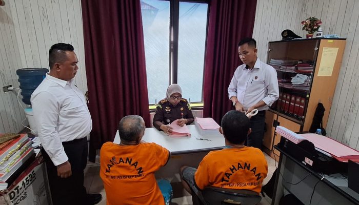 Tersangka dan Barang Bukti Kasus Pengoplosan LPG Bersubsidi Dilimpahkan ke Kejati