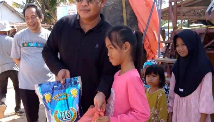 Tak Hanya Lomba Mancing, Bang Abas Fishing Cup Diisi Santunan Anak Yatim dan Lansia