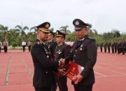 94 Personel Terima Satya Lencana dari Presiden