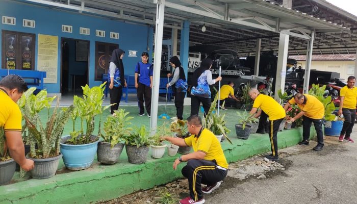Curvey Massal Gerakan Indonesia Asri