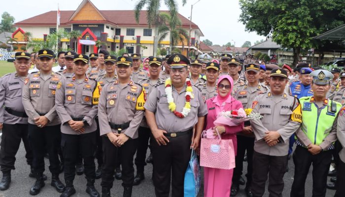 Kapolres Pimpin Upacara Wisuda Purna Bhakti
