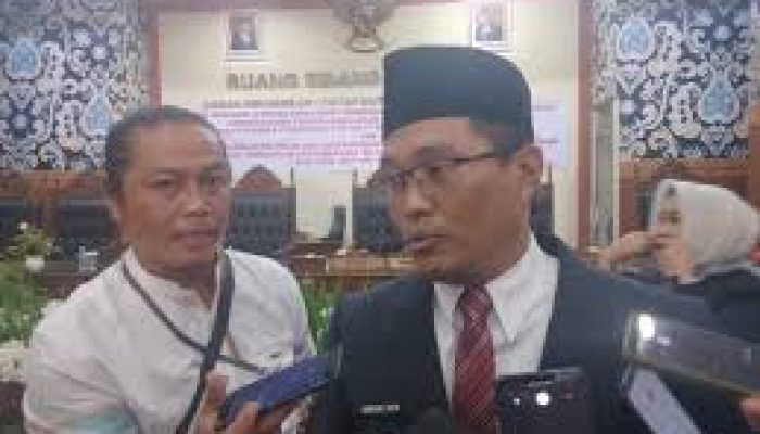 Bangun Jaya Kritisi Perwako Pengisian Jabatan RT/RW