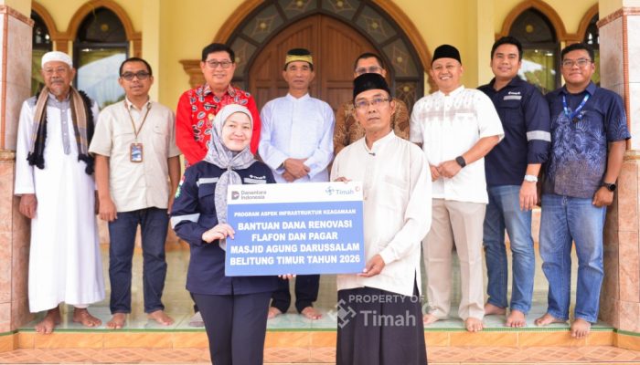 PT TIMAH Tbk Salurkan Bantuan untuk Masjid Agung Darussalam