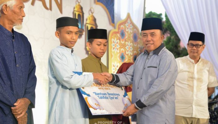 Santri Tahfiz di Toboali Bersyukur Terima Bantuan Pendidikan dari PT TIMAH