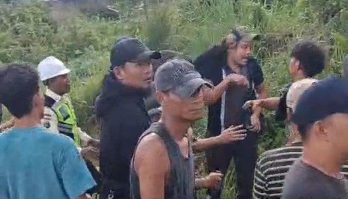 Satgas Dikeroyok Sampai Tersungkur, Wartawan Diintimidasi