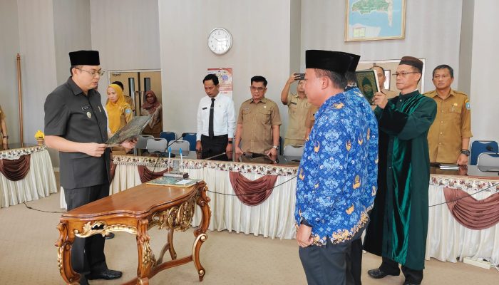 Bupati Lantik 2 Pejabat, Ini Jabatannya