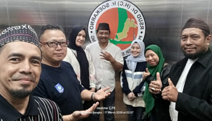 Bagikan Makan Sahur ke Keluarga Pasien