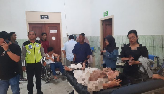 Polsek Jebus Tangani Kasus Tabrakan di Desa Rukam