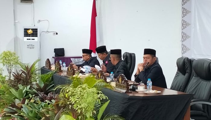 Jumadi Pimpin Rapat Paripurna Penyampaian LKPJ Bupati Bangka