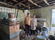 PT TIMAH Bantu Renovasi Dapur Rumah Maryati