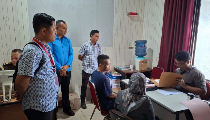 Penyidik Limpahkan Tersangka BH ke Kejati Babel