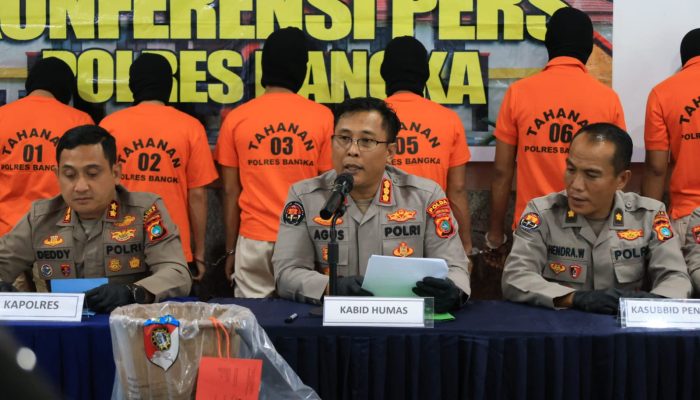 6 Ditangkap, 2 Menyerahkan Diri