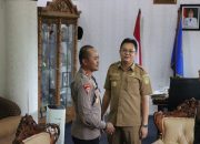 Kapolres Beri Kejutan di Moment Ulang Tahun Bupati Bangka Barat