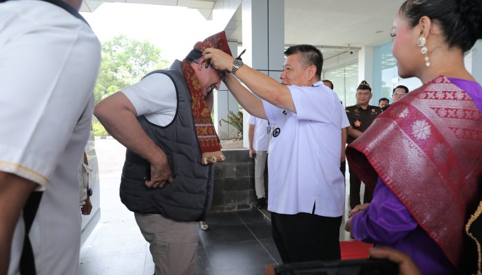 Perkuat Sinergi Pusat-Daerah