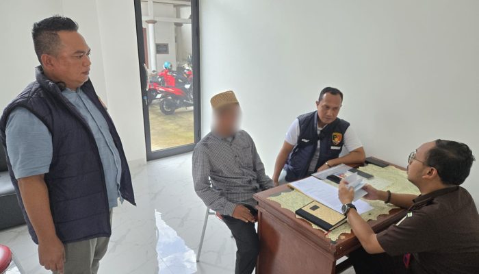 Tersangka Perkara Rokok Ilegal Dilimpahkan ke Kejari Belitung